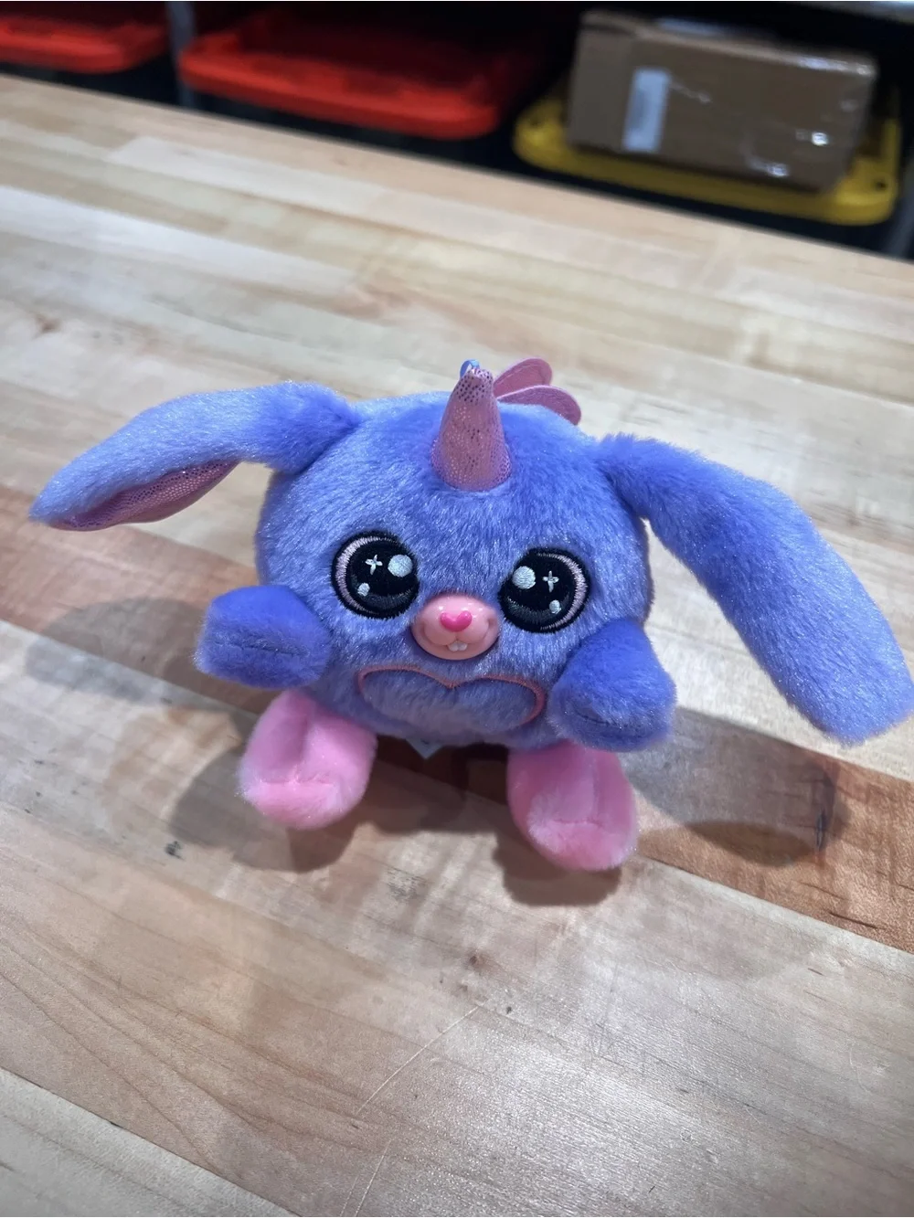 ZURU RAINBOCORNS BON-BON BUNNYCORN 4